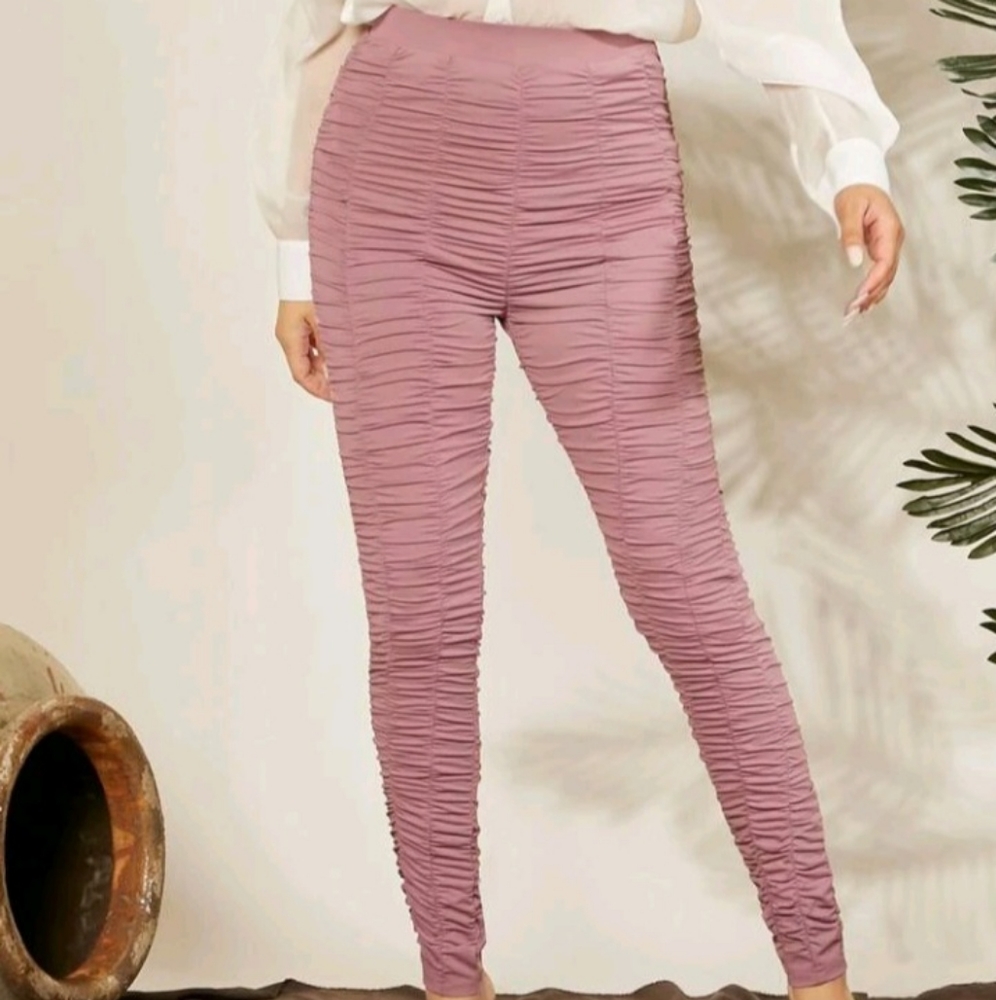 Ruched leggings